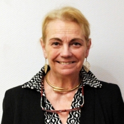Isabelle ROBINEAU